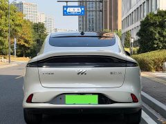 IM Motors Zhiji LS6 2025 Long Range Lingxi Intelligent Driving Edition - ფოტო 12