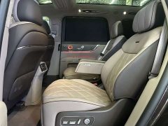 AITO M9 Extended Range Ultra 6-Seater - ფოტო 17
