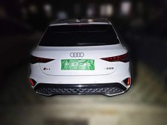 Audi A3 Sportback 35TFSI Prestige - ფოტო 3
