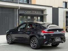 BMW X4 2022 xDrive 25i M Sport Package - ფოტო 14