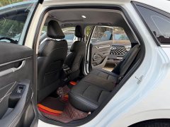 Geely Emgrand 4th Generation 1.5L CVT Luxury - ფოტო 5