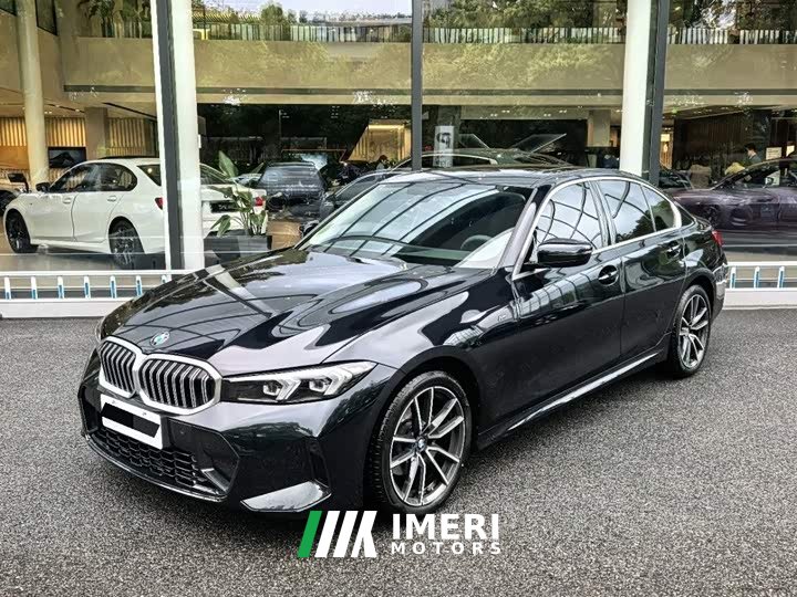 BMW 3 Series 320i M Sport Package - ავტომობილი ჩინეთიდან