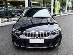 BMW 3 Series 320i M Sport Package - ფოტო 2