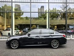 BMW 3 Series 320i M Sport Package - ფოტო 4