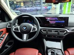 BMW 3 Series 320i M Sport Package - ფოტო 7
