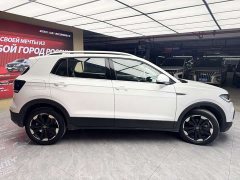 Volkswagen Touran 200TSI DSG Smart Connected Edition - ფოტო 4