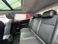 Volkswagen Touran 200TSI DSG Smart Connected Edition - ფოტო 9