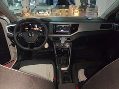 Volkswagen Polo Plus 1.5L Automatic Panoramic Comfort Edition - ფოტო 5