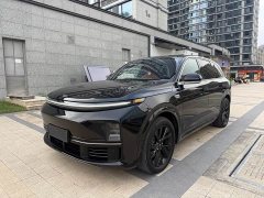 Li Auto L7 Pro - ფოტო 1