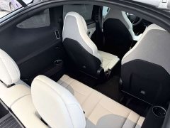 Tesla Model Y L 2025 Long Range All-Wheel Drive - ფოტო 12