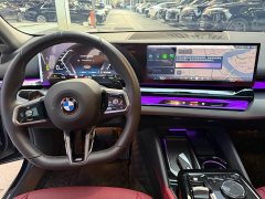 BMW 5 Series 525Li M Sport Package - ფოტო 13