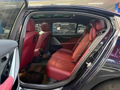 BMW 5 Series 525Li M Sport Package - ფოტო 8