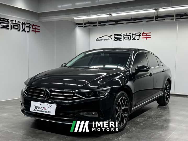 Volkswagen Magotan 330TSI DSG Advance