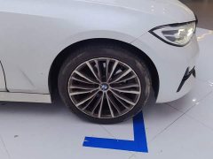 BMW 3 320i - ფოტო 6