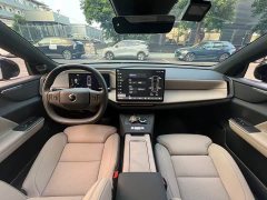 Volvo XC70 Plug-in Hybrid 2026 AWD Extended Range Plus - ფოტო 7