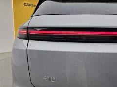 Li Auto L7 Pro - ფოტო 9