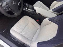 Lexus UX New Energy 2020 300e Pure Joy Edition - ფოტო 15