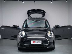 BMW MINI 2023 Facelift 1.5T COOPER Artist - ფოტო 3