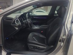 Toyota Camry 2021 2.0G Luxury - ფოტო 8