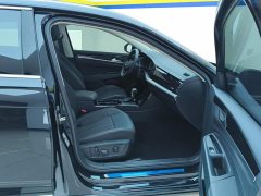 Volkswagen Passat Outstanding Edition 380TSI Dragon Ascendant Version - ფოტო 8