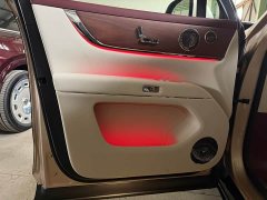 AITO M9 Extended Range Ultimate World Leader Extended 6-Seater - ფოტო 6