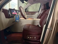 AITO M9 Extended Range Ultimate World Leader Extended 6-Seater - ფოტო 7