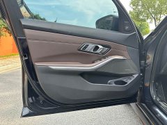 BMW 3 Series 325Li M Sport Night Edition Package - ფოტო 6