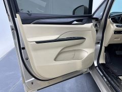 Buick GL8 ES Land Respect 653T Respect Enjoyment Edition - ფოტო 11