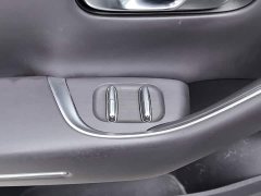 Leapmotor C10 530 Smart Comfort Edition - ფოტო 9