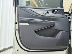 Buick GL8 Luxe Smart Comfort Edition - ფოტო 3
