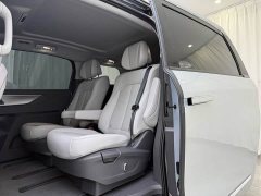 Buick GL8 Luxe Smart Comfort Edition - ფოტო 6