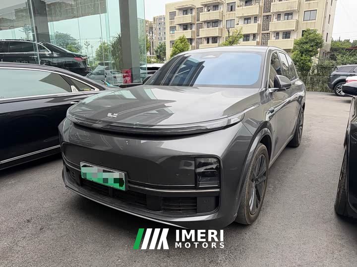 Li Auto L8 Ultra - ავტომობილი ჩინეთიდან