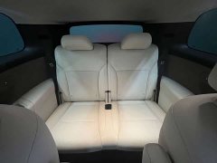 Li Auto i8 Standard Edition - ფოტო 11