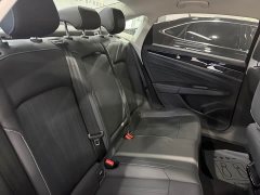 Volkswagen Passat Outstanding Edition 280TSI Business Version - ფოტო 13