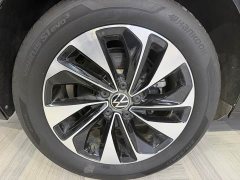 Volkswagen Passat Outstanding Edition 280TSI Business Version - ფოტო 16
