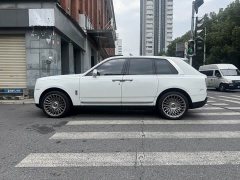 Rolls-Royce Cullinan 2018 Four-Seater - ფოტო 19