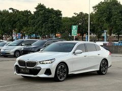 BMW 5 Series 530Li Premier M Sport Package - ფოტო 1