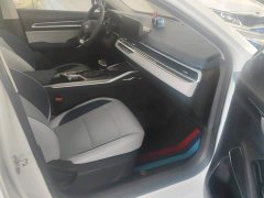 Geely Emgrand 4th Generation 1.5L CVT Flagship - ფოტო 8