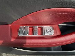 FAW Hongqi H5 PHEV 130 Super Hybrid Edition - ფოტო 10