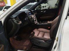 Volvo XC60 B5 AWD Smart Remote Luxury Edition - ფოტო 8
