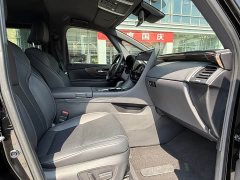 Toyota Alphard Hybrid 2.5L Premium Edition - ფოტო 14