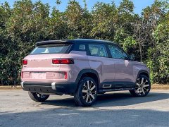 Geely ICON 2025 Linglong 1.5TD Ruyi Edition - ფოტო 4