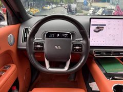 Li Auto L8 2023 Pro - ფოტო 14