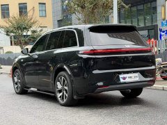 Li Auto L8 2023 Pro - ფოტო 4