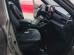Toyota Crown Venza 2021 2.5L HEV AWD Premium - ფოტო 12