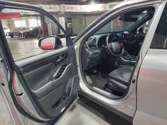 Toyota Crown Venza 2021 2.5L HEV AWD Premium - ფოტო 7