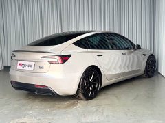 Tesla Model 3 High Performance All-Wheel Drive - ფოტო 9