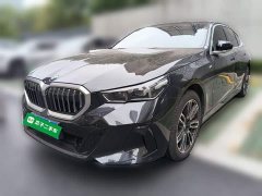 BMW 5 Series 530Li Premier M Sport Package - ფოტო 1