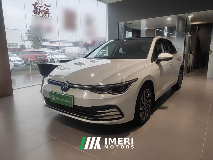 Volkswagen Golf 2023 Facelift 280TSI DSG Pro - ავტომობილი ჩინეთიდან