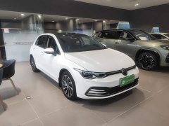 Volkswagen Golf 2023 Facelift 280TSI DSG Pro - ფოტო 3